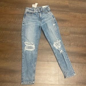 Mom jeans NWT